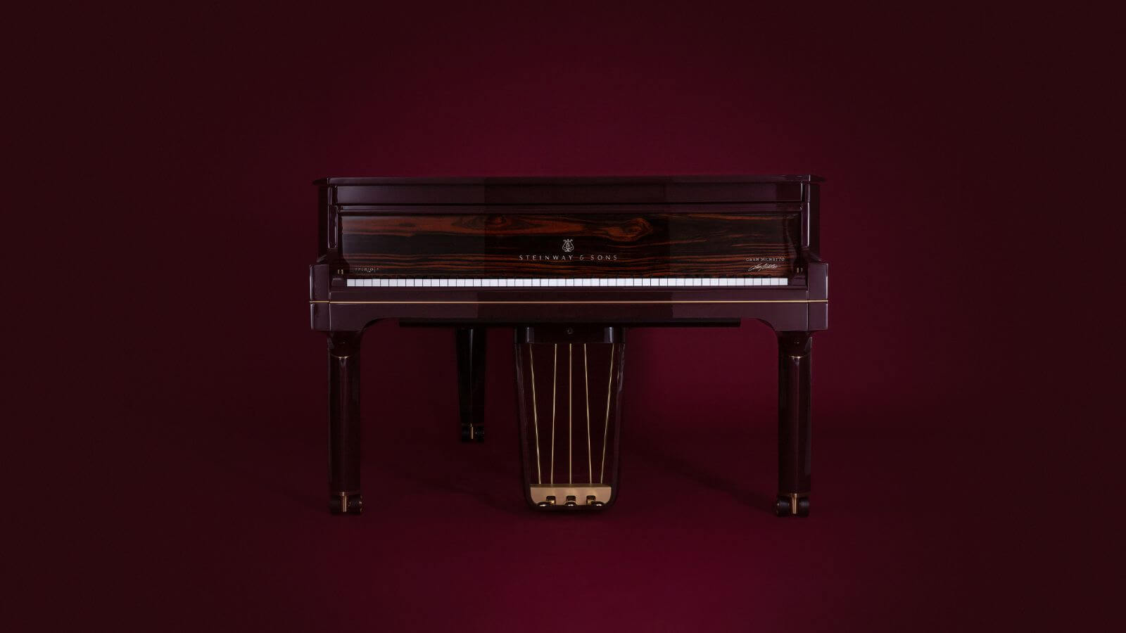 Front view of the Gran Nichetto Model B — The Midnight Red